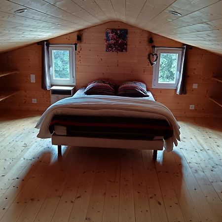 Chalet 50M2 Climatise Montjoyer 外观 照片